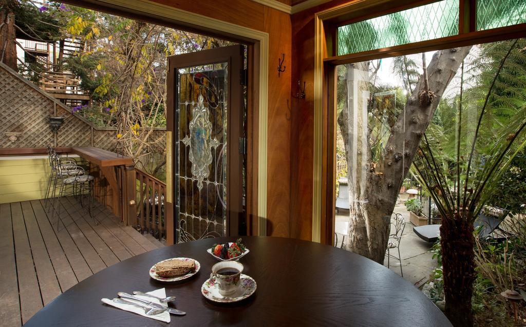 Noe'S Nest Bed And Breakfast San Francisco Exterior photo